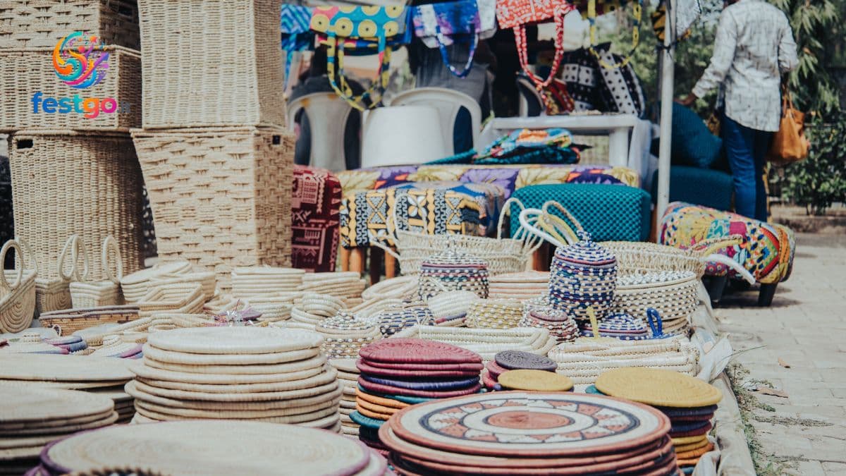 Mercato della Terra Slow Food al Festival internazionale bande musicali "Valle d'Itria" a Cisternino (Mercatino)